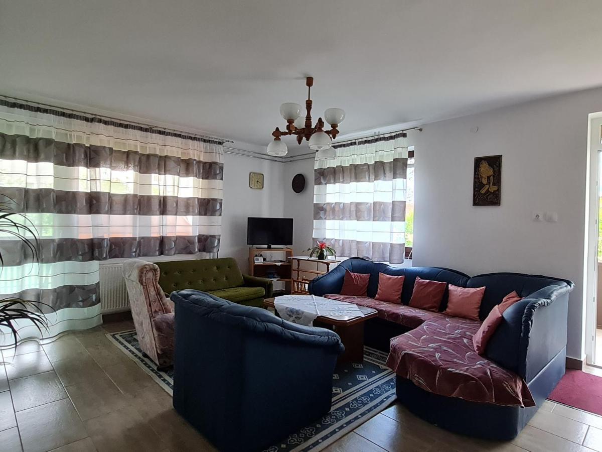 Gyöngyvirág Apartman Lenti Exterior foto