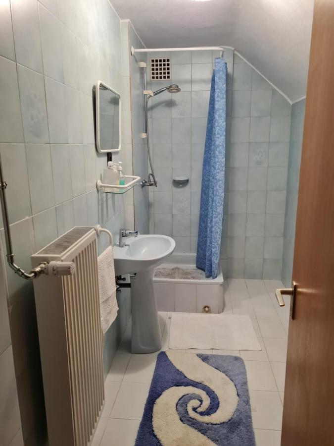 Gyöngyvirág Apartman Lenti Exterior foto