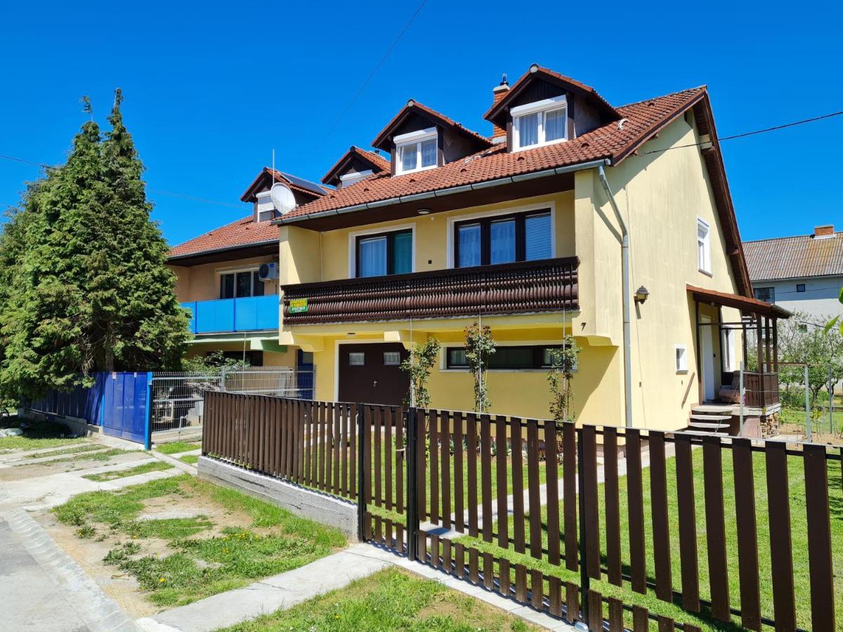 Gyöngyvirág Apartman Lenti Exterior foto
